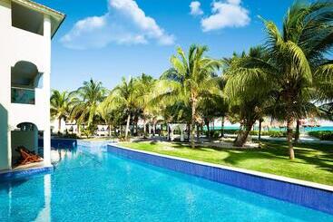هتل El Dorado Royale Catamarán, Cenote & More Inclusive