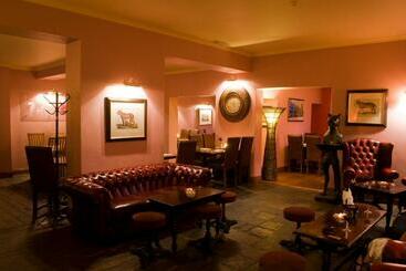 هتل The Imperial