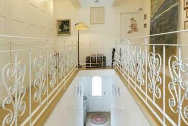 بنسيون B&b Cá Bianca Ventisette Riccione