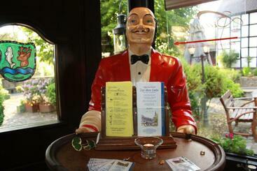 酒店 Aggertal Zur Alten Linde