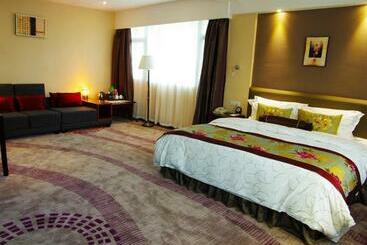 هتل Ramada Plaza Guiyang