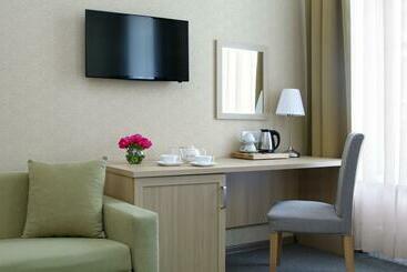 酒店 Nevsky Grand