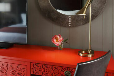Pennyweight Hotel Boston, Curio Collection By Hilton