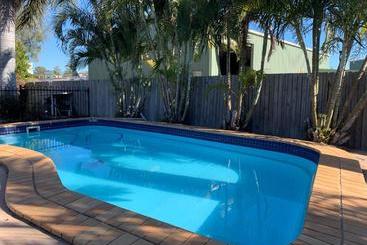 هتل Biloela Palms Motor Inn