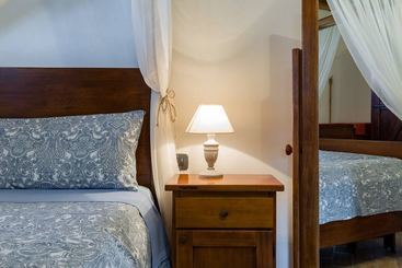پانسیون Medieval Relais   Top Location
