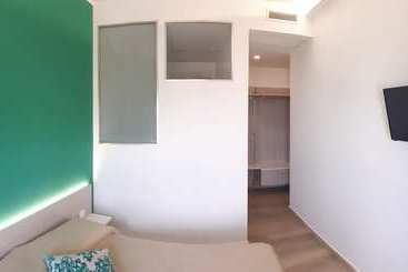B&b Panorama Self Check In