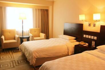 هتل Beijing Continental Grand