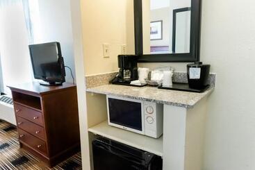 فندق Country Inn & Suites By Radisson, Helen, Ga