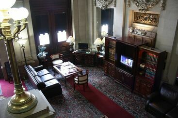 هتل Grand Royale Clarion Collection