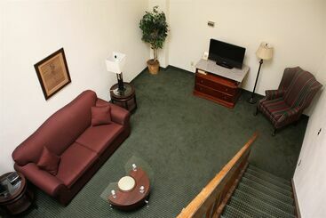 هتل Grand Royale Clarion Collection