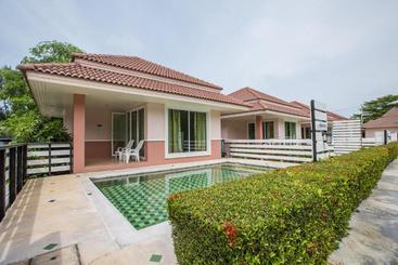 Kiang Talay Resort