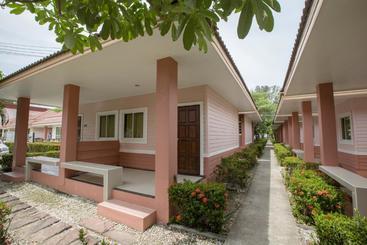 Kiang Talay Resort