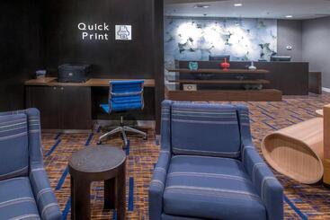 فندق Courtyard Bymarriott Albany