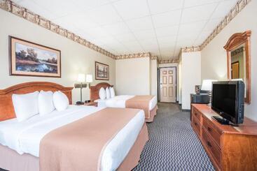 هتل Elevation Inn & Suites, Trademark Collection By Wyndham