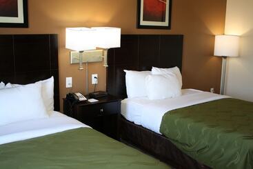 هتل Quality Inn & Suites Wichita Falls I 44