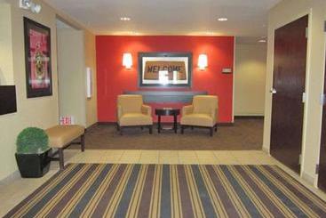 Отель Suburban Extended Stay  South