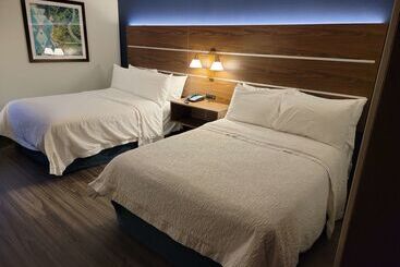 فندق Best Western Plus Lexington Inn