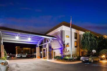 فندق Days Inn By Wyndham Laurel Ms