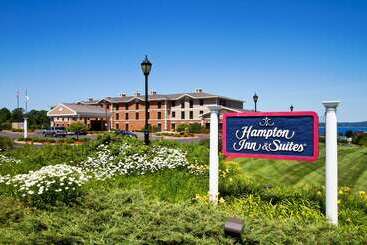 فندق Hampton Inn & Suites By Hilton Petoskey
