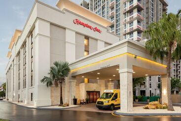 هتل Hampton Inn Miami Dadeland