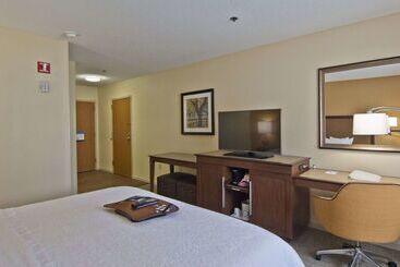 בית מלון כפרי Hampton Inn & Suites Chillicothe