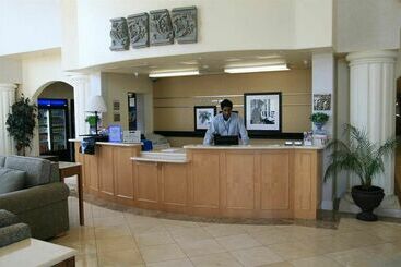 هتل Hampton Inn & Suites San Jose
