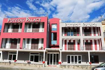 Отель Puteoli Palace