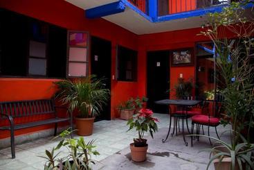 هتل Posada Del Cortez