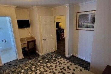 ホテル Redondo Inn And Suites