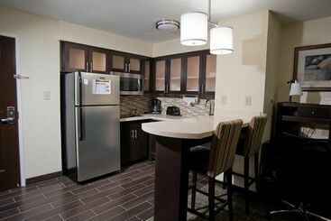 هتل Staybridge Suites Houston Nw  Willowbrook, An Ihg