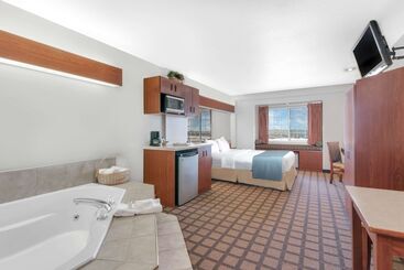Microtel Inn & Suites By Wyndham Rapid City