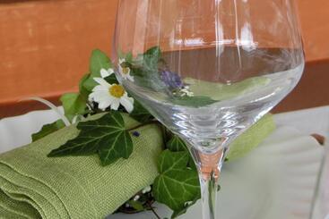 ペンション Zweytick Gästezimmer Weingut