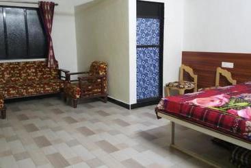 استراحتگاه Lotus Cottage