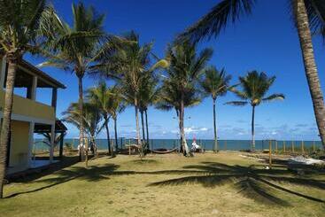 פנסיון Quintal Da Praia