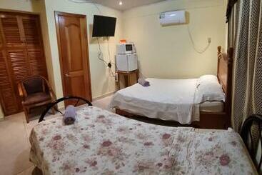 Пансион Hostal Bocas Tropical Paradise