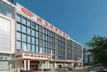 Vienna Hotel Shenzhen Baoneng City Plaza