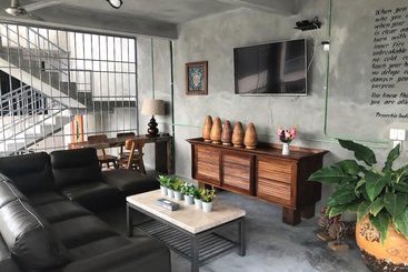 هتل Casa Conicarit