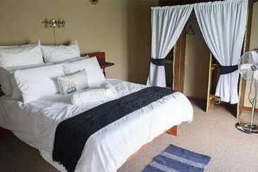 ホテル Boskoppie Lion & Tiger Reserve