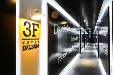 호텔 Seocheon Dalbam