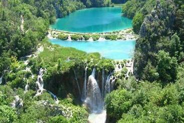 פנסיון Guest House Krga