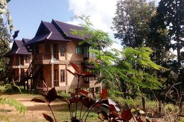 Hotel Khunyuam Resort