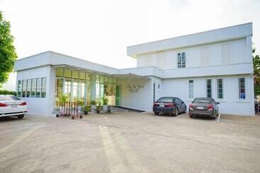 هتل Pua De View Boutique Resort