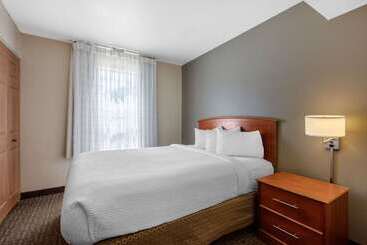 هتل Suburban Studios Birmingham Homewood I65