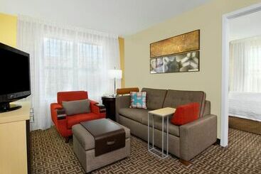 هتل Towneplace Suites By Marriott Newark Silicon Valley