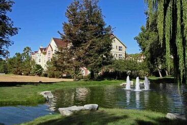هتل Towneplace Suites By Marriott Newark Silicon Valley
