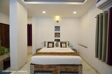 فندق Keshav Residency