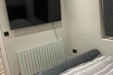 The Luxe Apartments   Burton Upon Trent   Short & Long Stay Luxury Accommodation