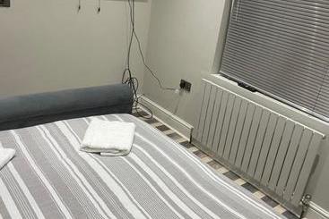 The Luxe Apartments   Burton Upon Trent   Short & Long Stay Luxury Accommodation