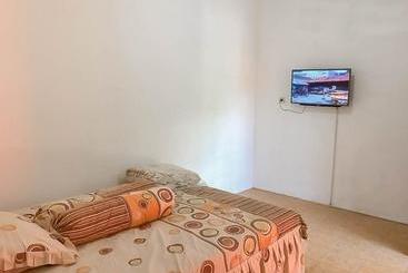 هتل Rumah Panggung Guest House Syariah Mitra Reddoorz