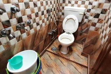 پانسیون Room In Guest Room   Posh S Delhi Foreigners Area, Lajpat Nagar